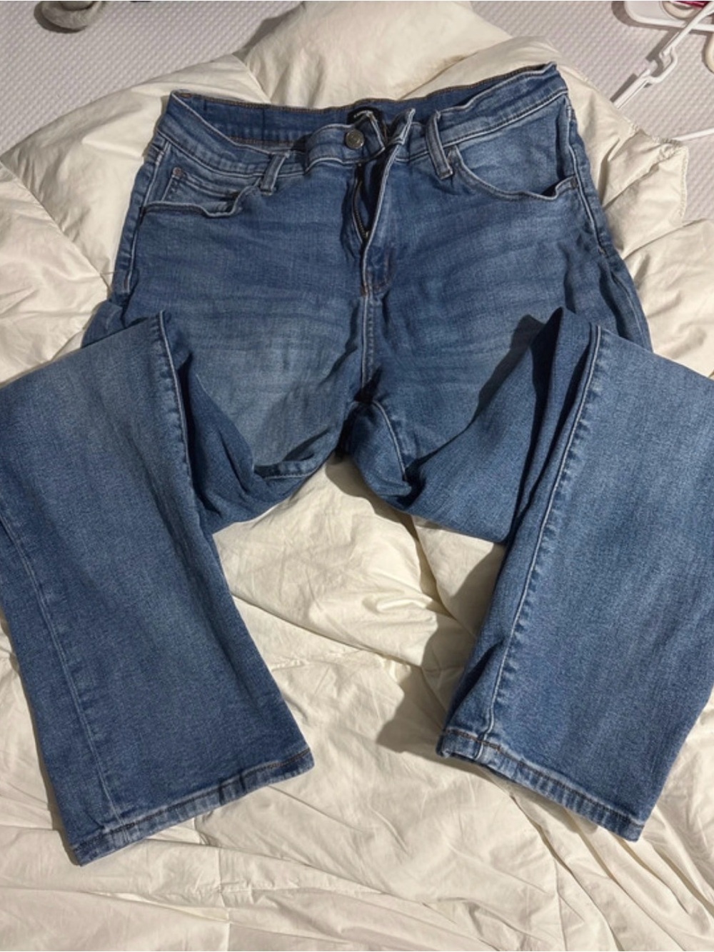 Express Men's Medium Blue Relaxed Jeans